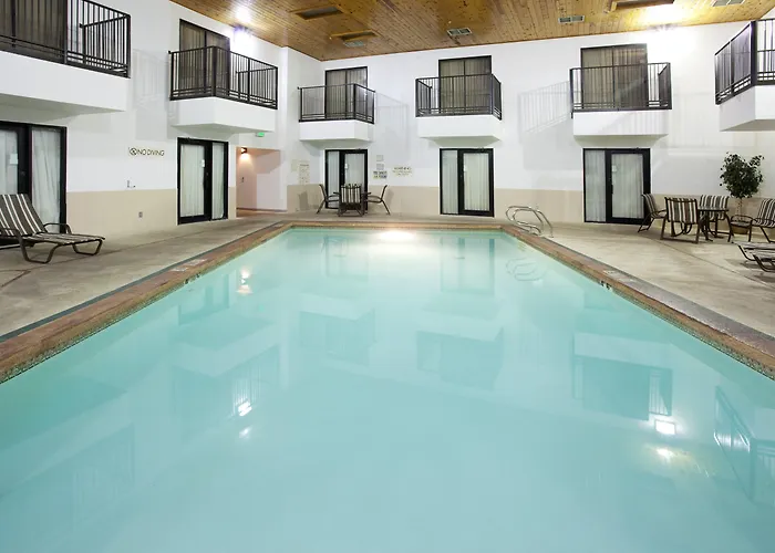 Surestay Plus Hotel By Best Western Albuquerque I-40 Eubank